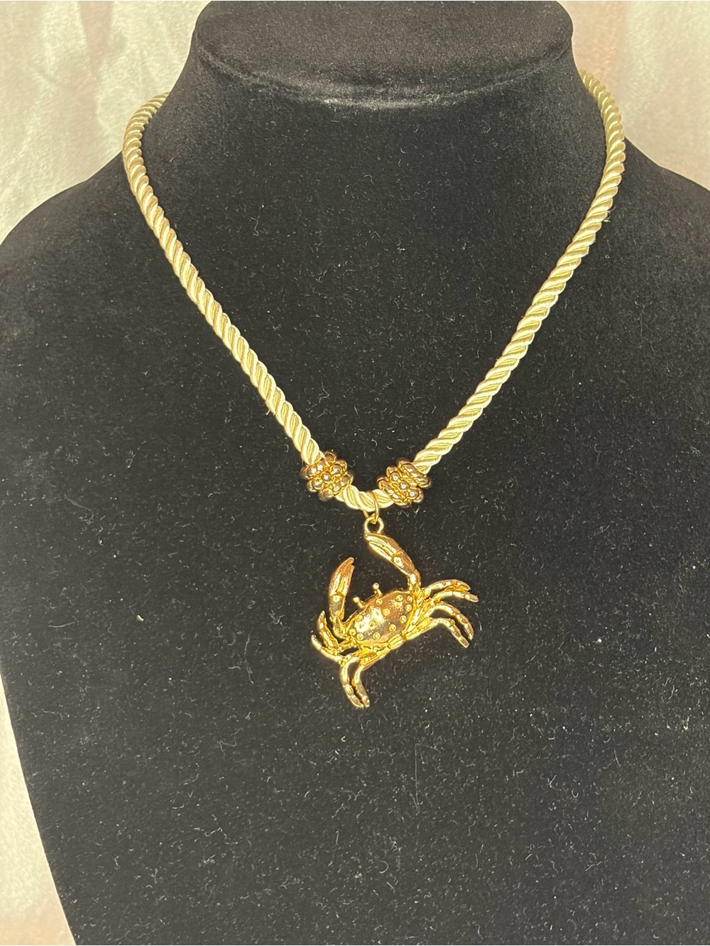 Gold-Tone Crab Pendant Necklace - Elegant Women's Jewelry